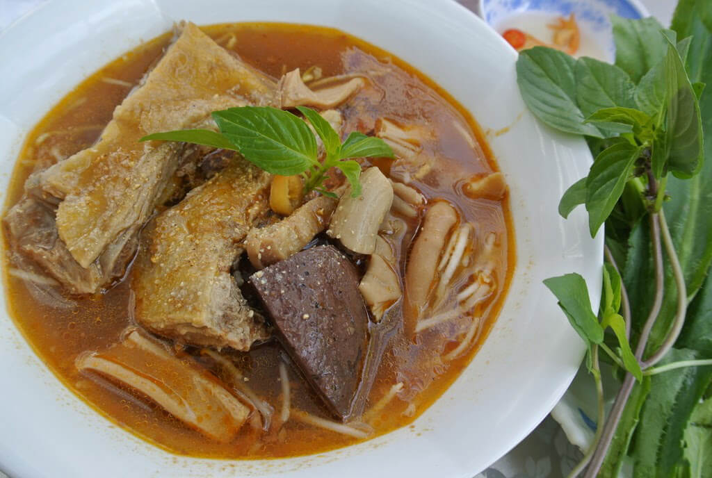 Bún vịt nấu tiêu