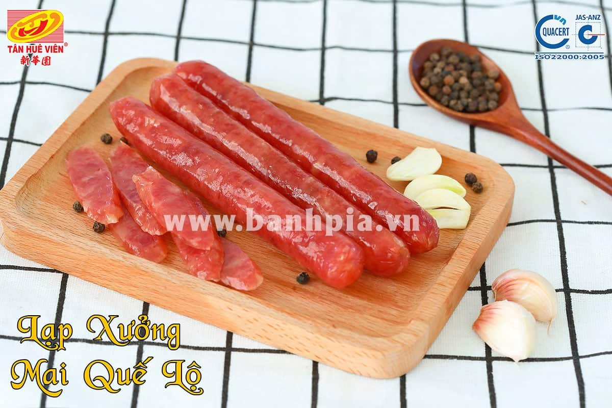 Lạp xưởng - Đặc sản Sóc Trăng mua về làm quà