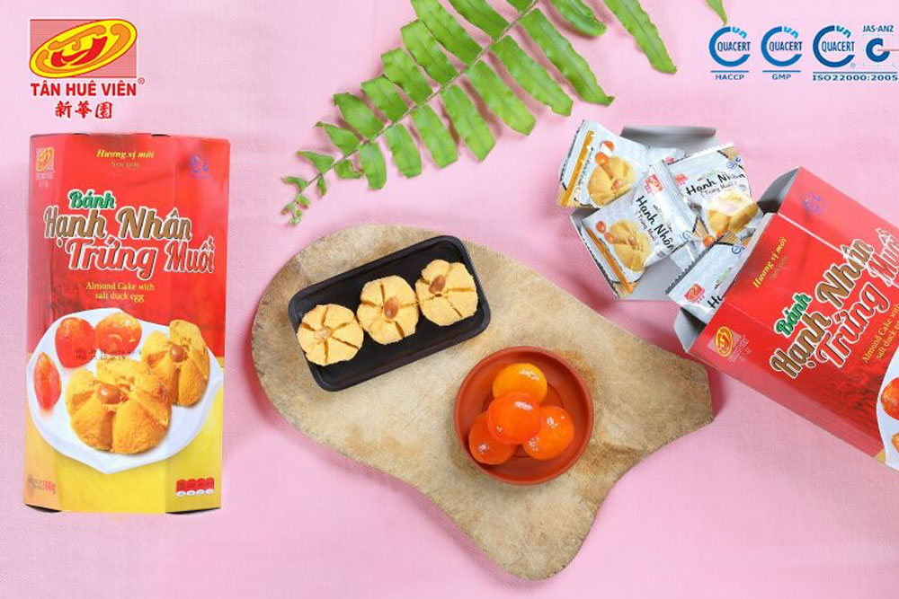 bánh kẹo tết đãi khách